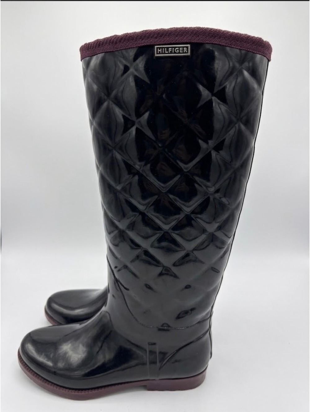 Tommy Hilfiger Black Quilted Tall Rain Boots Burgundy Trim Sz 8